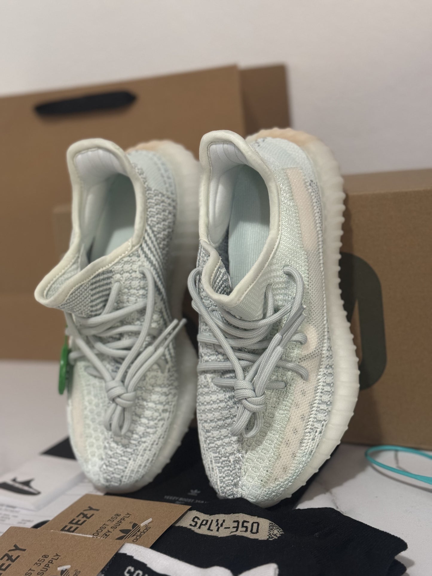 Adidas Yeezy Boost 350 "Cloud White"