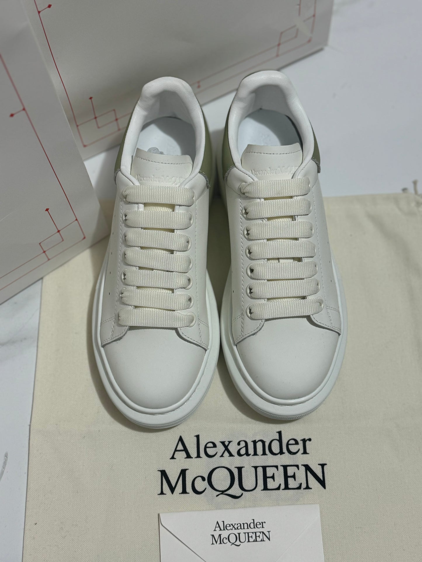 Alexander McQueen Olive