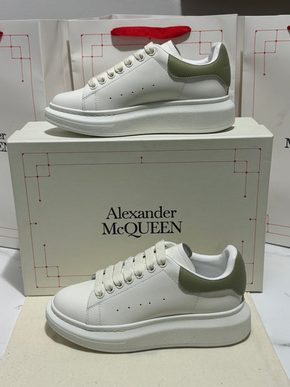 Alexander McQueen Olive