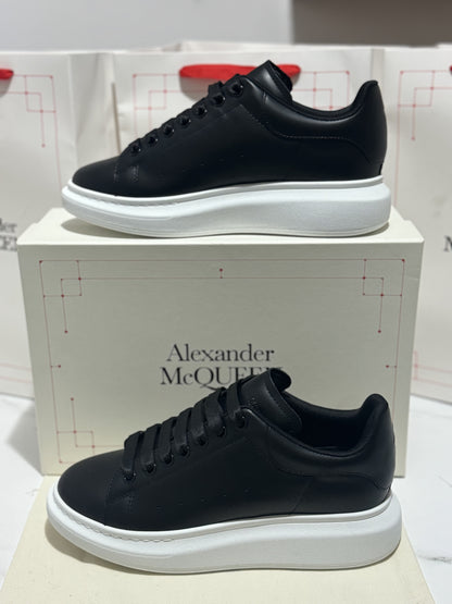Alexander McQueen Full Black