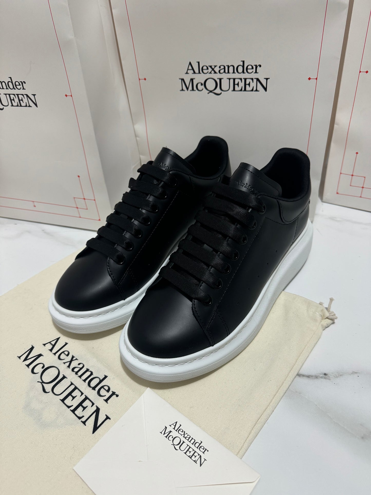 Alexander McQueen Full Black