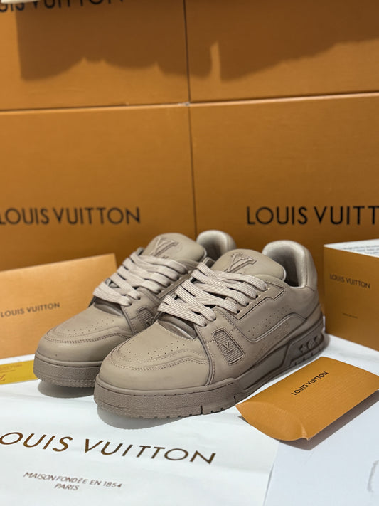 Louis Vuitton Trainer Sneakers Beige