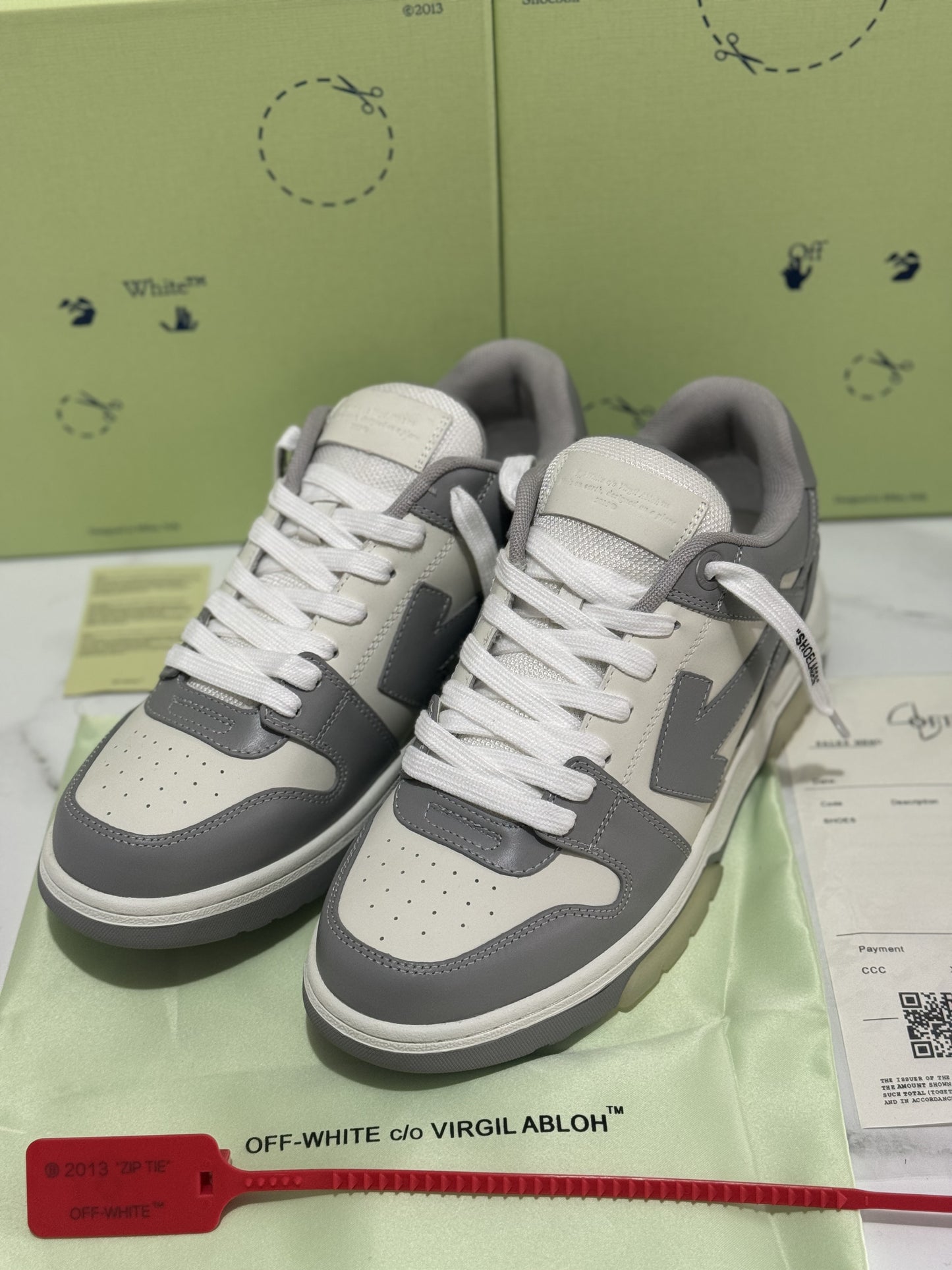 OFF WHITE Out Of Office