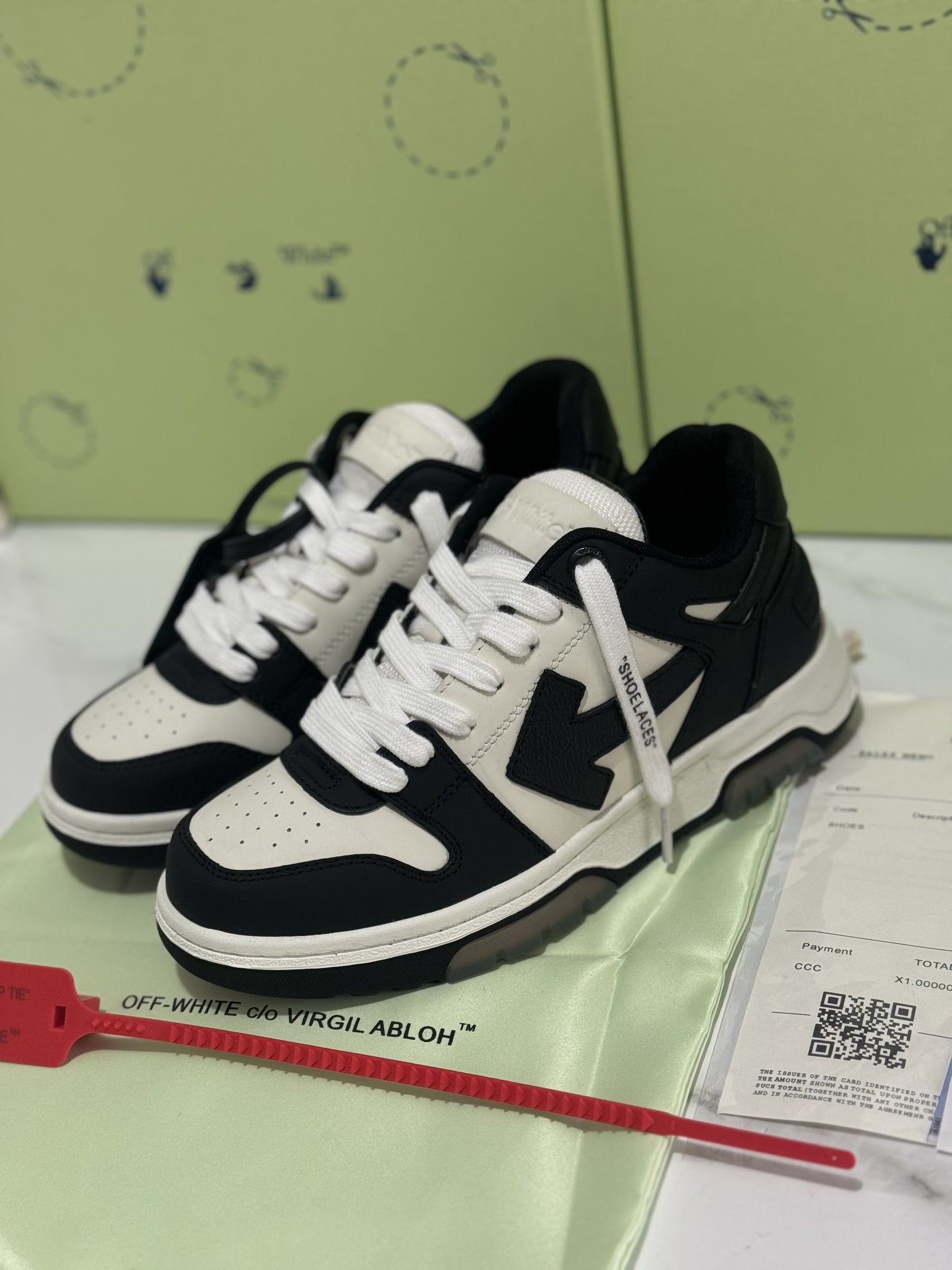 OFF WHITE Out Of Office