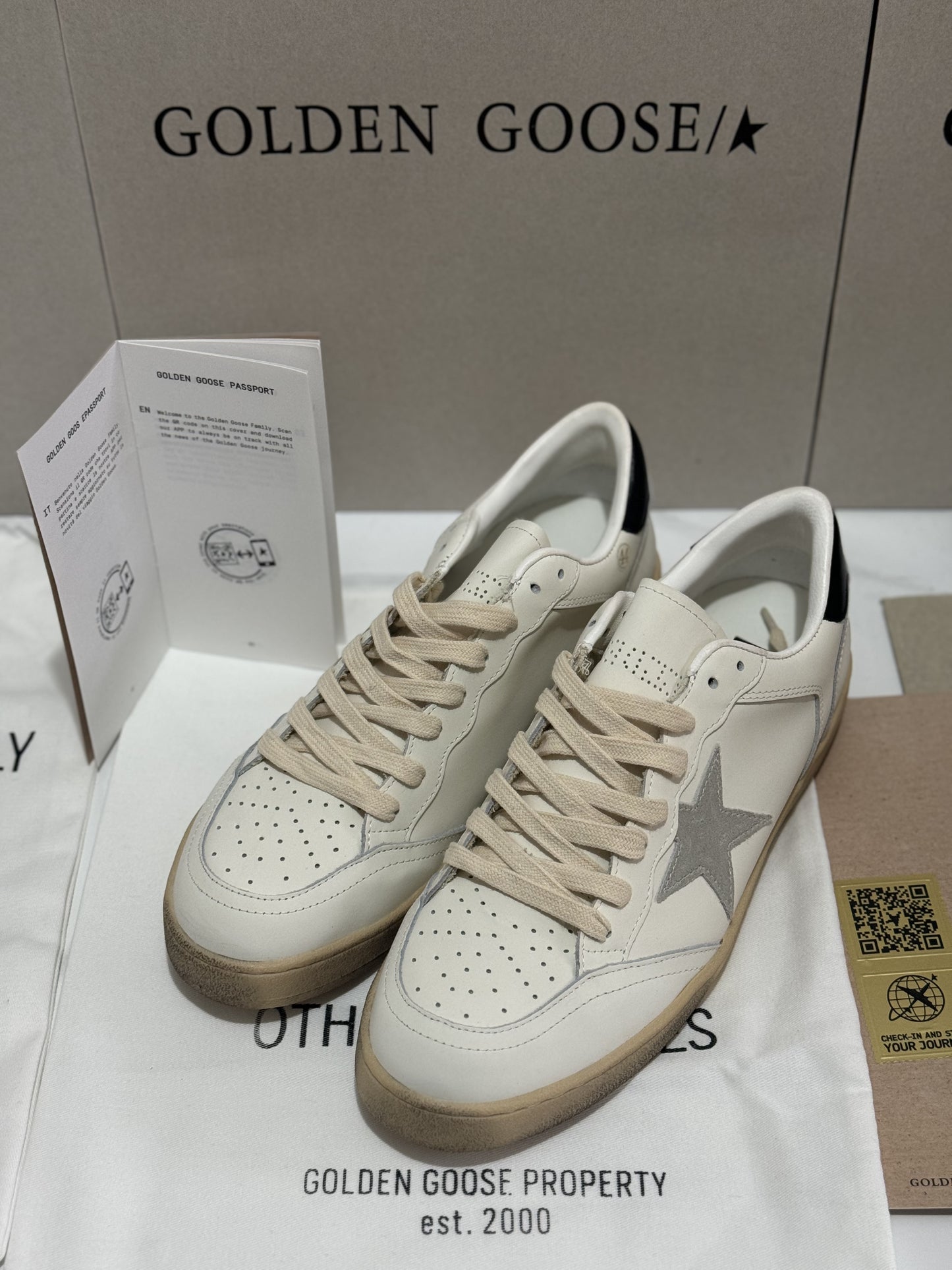 Golden Goose Super-Star