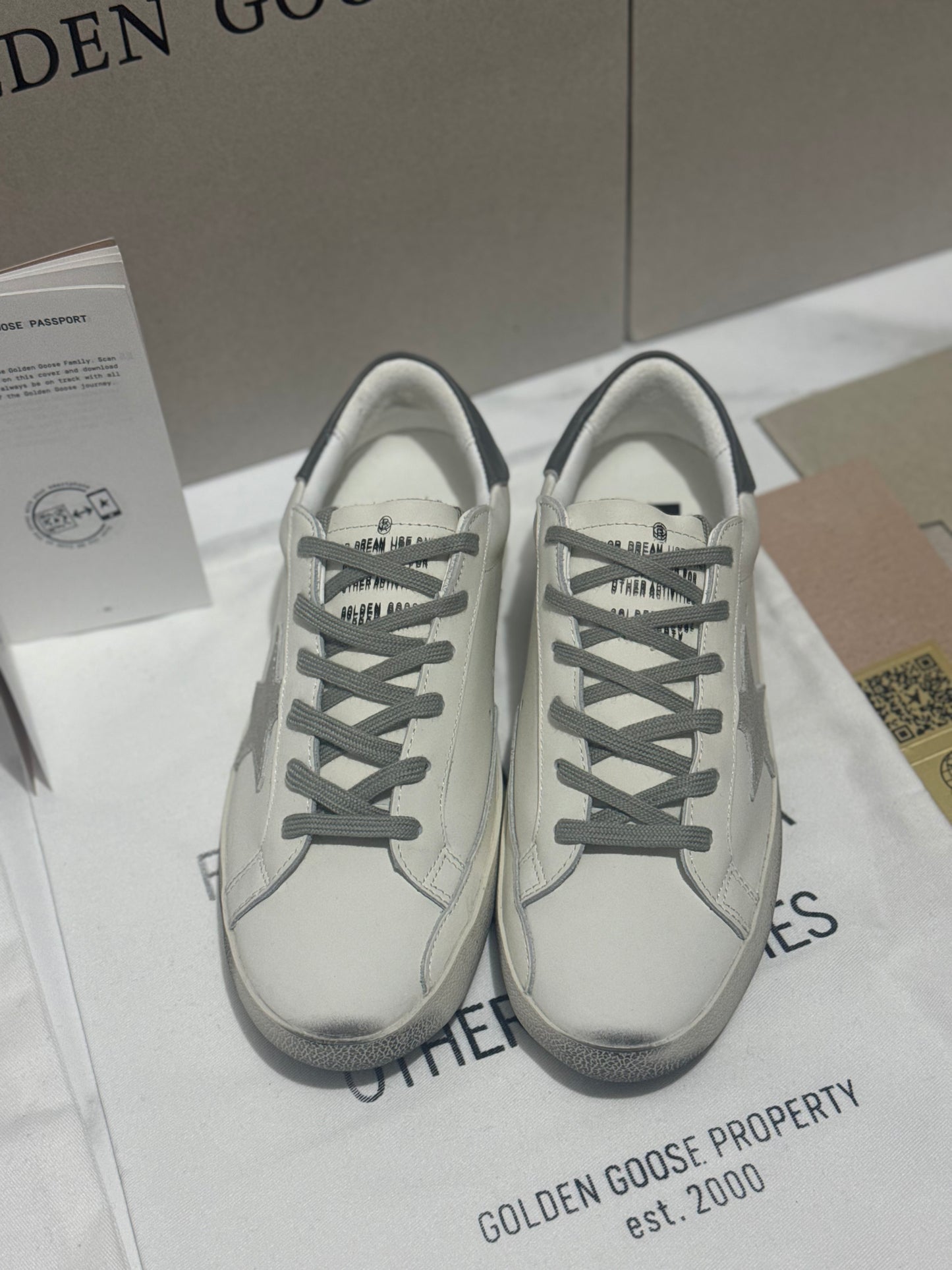 Golden Goose Super-Star