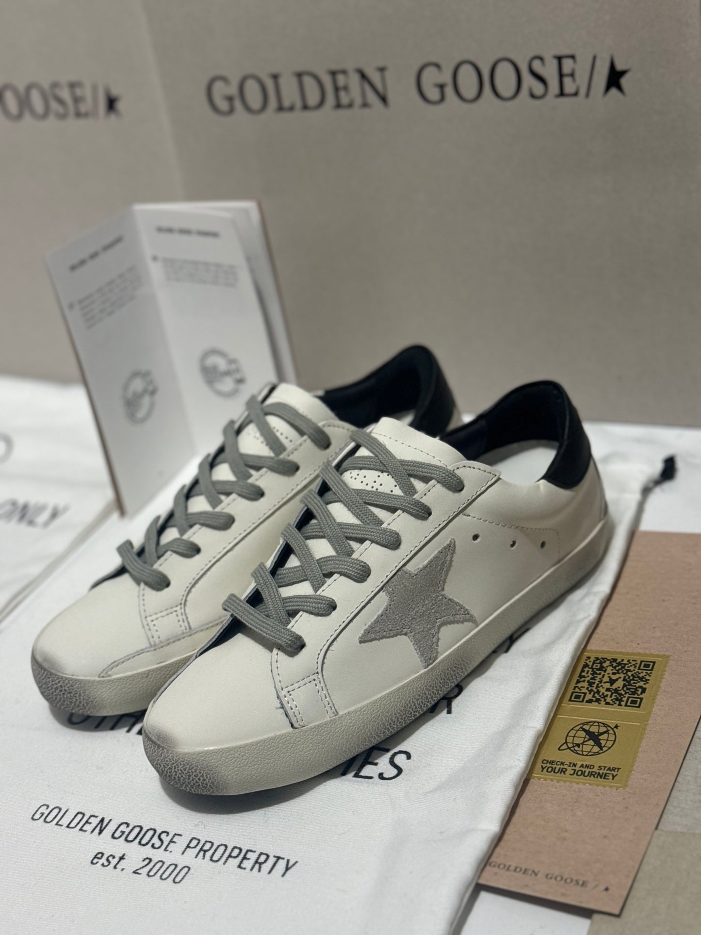 Golden Goose Super-Star