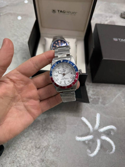 Tudor Black Bay GMT 79830RB-0010