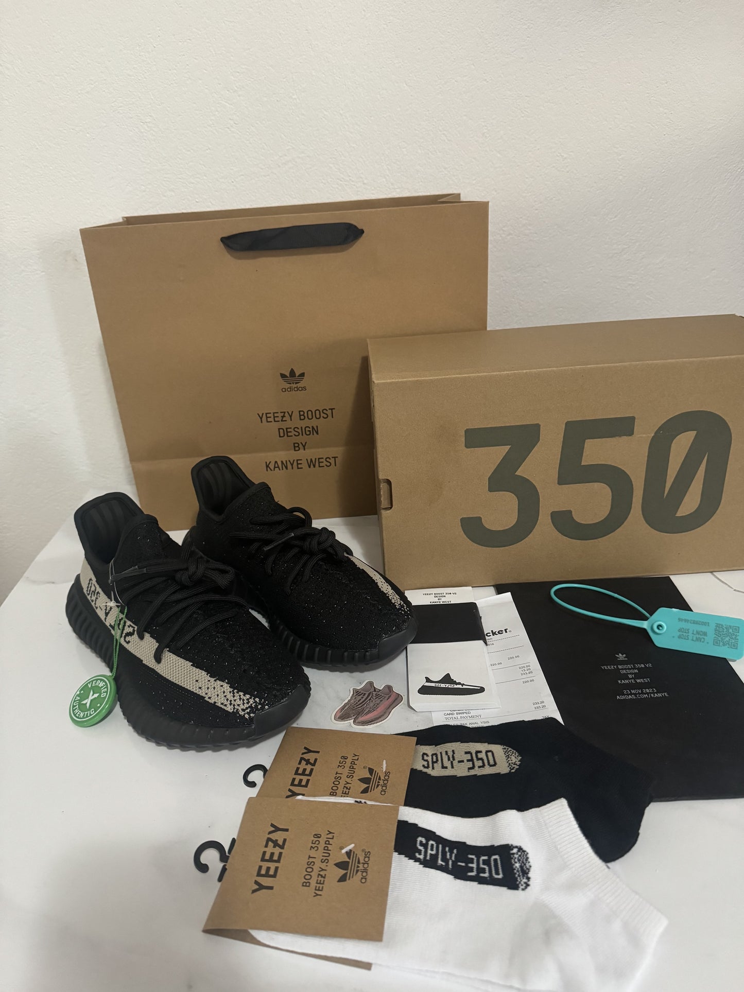 Adidas Yeezy Boost 350 "Oreo"