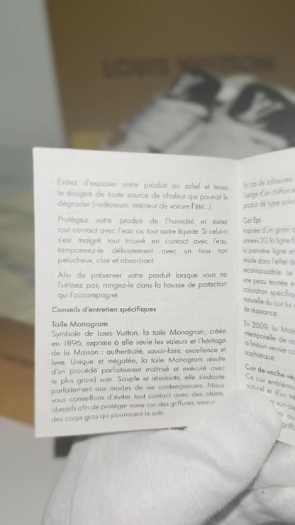 Louis Vuitton Trainer Sneakers Black & White