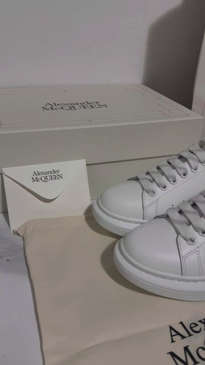 Alexander McQueen Beige