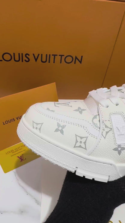 Louis Vuitton Trainer Sneakers White