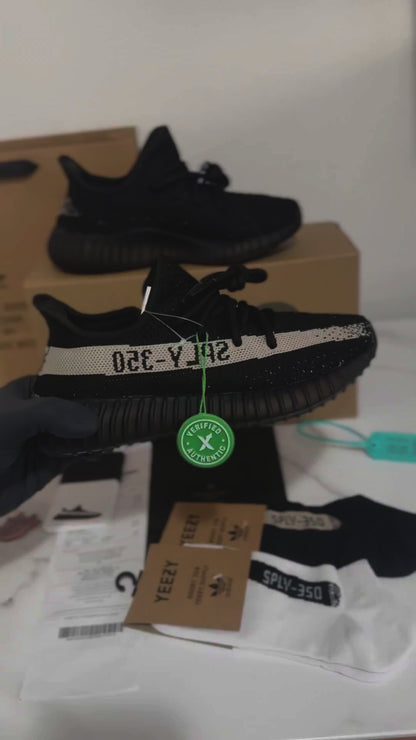 Adidas Yeezy Boost 350 "Oreo"
