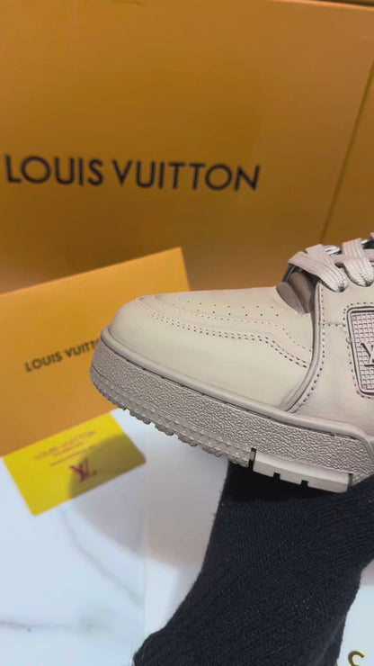 Louis Vuitton Trainer Sneakers Beige
