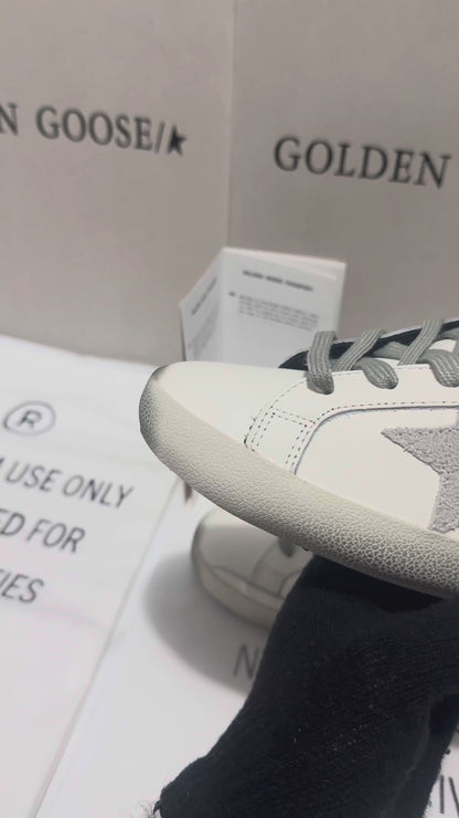 Golden Goose Super-Star
