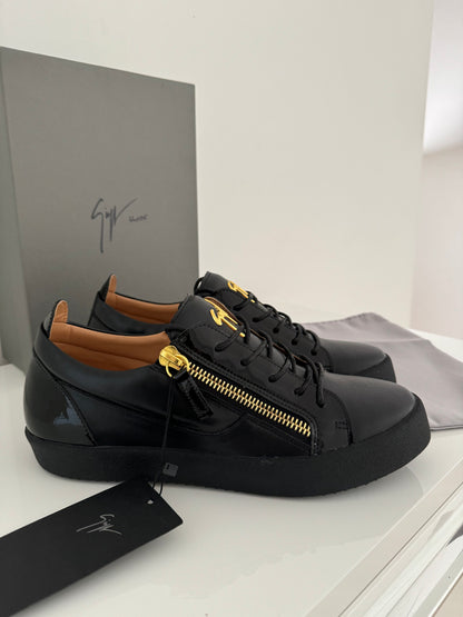 Giuseppe Zanotti Gail Black Gold